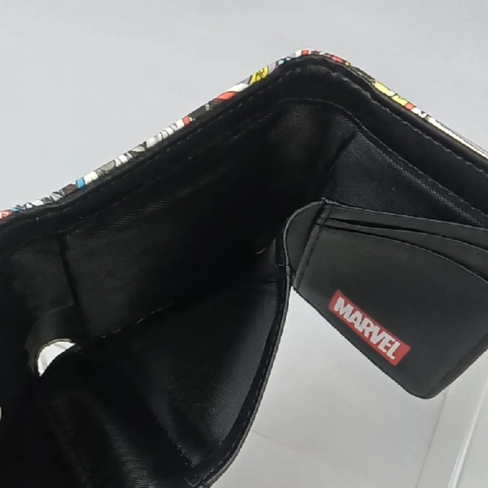 Marvel Trifold Wallet. - Picture 10 of 13